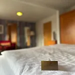 Afina Hotel