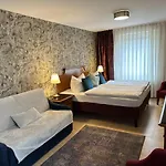Afina Hotel