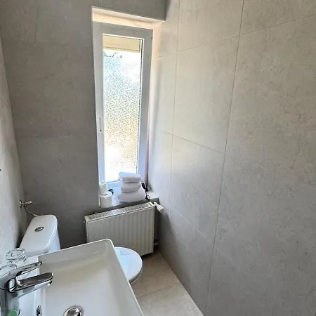 Hotel Afina Susel